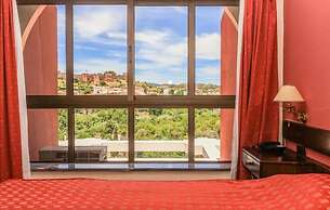 Hotel Colina Dos Mouros