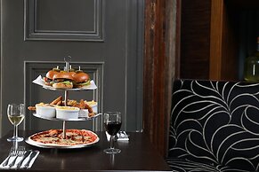 Holiday Inn Newcastle Jesmond by IHG