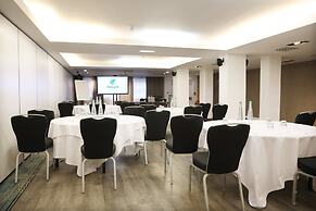 Holiday Inn Newcastle Jesmond by IHG