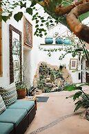 El Monte Sagrado Living Resort & Spa