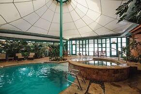 El Monte Sagrado Living Resort & Spa