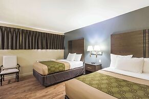 Econolodge Inn & Suites