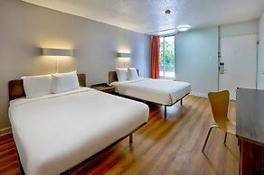 Motel 6 Gainesville, FL