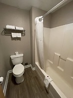 Super 8 by Wyndham Petersburg