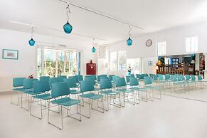 Daphne's Club Hotel Apartments