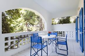 Daphne's Club Hotel Apartments