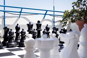 Daphne's Club Hotel Apartments