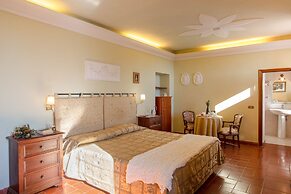 Hotel Casafrassi Wine Resort