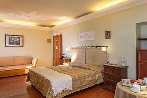 Hotel Casafrassi Wine Resort