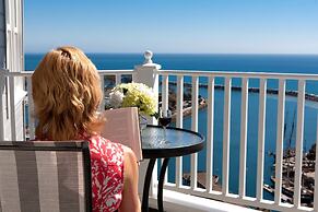 Blue Lantern Inn, A Four Sisters Inn