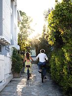 Blue Lantern Inn, A Four Sisters Inn