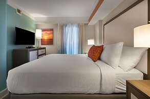 Grande Cayman Resort