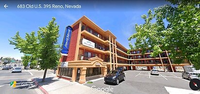 Howard Johnson by Wyndham Reno Downtown