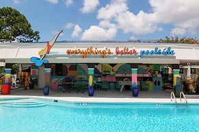 Hotel McCoy - Art, Libations, Pool Society