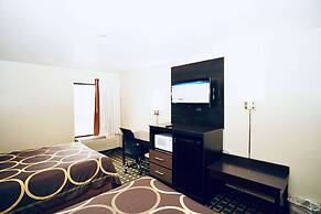 Super 8 by Wyndham Crossville TN