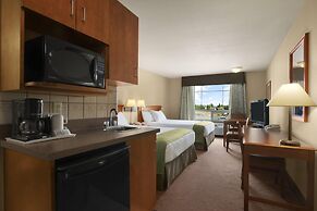 Super 8 by Wyndham Fort St. John BC