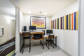 Holiday Inn Express Hotel & Suites Bastrop by IHG