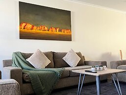 Stay at Alice Springs Hotel