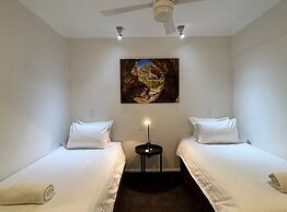 Stay at Alice Springs Hotel
