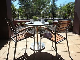 Stay at Alice Springs Hotel