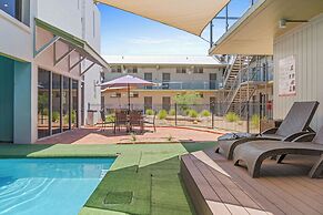 Stay at Alice Springs Hotel