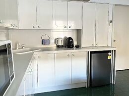 Stay at Alice Springs Hotel