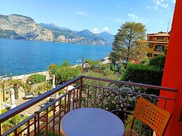 Lake Front Hotel Brenzone