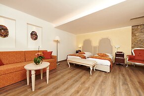 Lake Front Hotel Brenzone