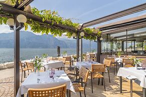Lake Front Hotel Brenzone