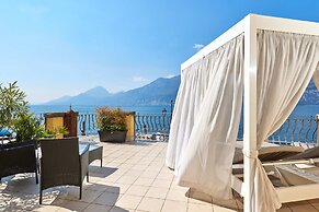 Lake Front Hotel Brenzone