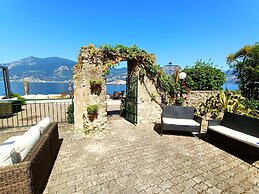 Lake Front Hotel Brenzone