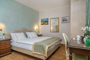 Lake Front Hotel Brenzone