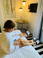 Hotel Le A
