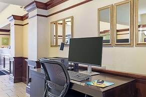 Sleep Inn & Suites Danville Hwy 58