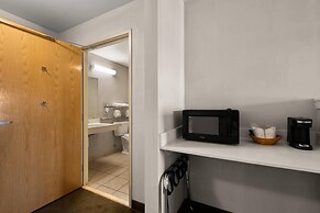 Rodeway Inn & Suites Tomahawk