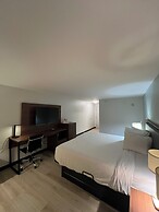 Wingate by Wyndham Dublin Near Claytor Lake State Park