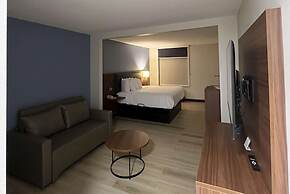 Wingate by Wyndham Dublin Near Claytor Lake State Park