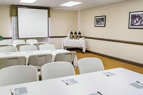 Wingate by Wyndham Dublin Near Claytor Lake State Park