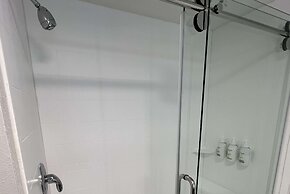 Wingate by Wyndham Dublin Near Claytor Lake State Park