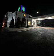 Wingate by Wyndham Dublin Near Claytor Lake State Park