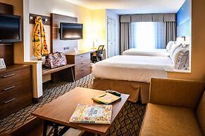 Holiday Inn Express Hotel & Suites Concord by IHG