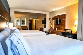 Holiday Inn Express Hotel & Suites Concord by IHG