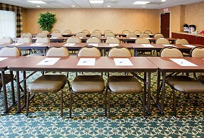 Holiday Inn Express Hotel & Suites Concord by IHG
