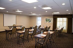 Holiday Inn Express Hotel & Suites Concord by IHG