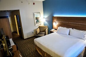 Holiday Inn Express Hotel & Suites Concord by IHG