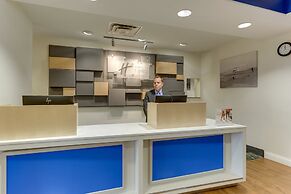 Holiday Inn Express Hotel & Suites Dayton-Centerville by IHG
