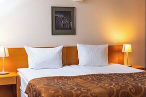 Mabre Residence Hotel