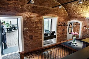 Mabre Residence Hotel