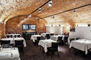 Mabre Residence Hotel