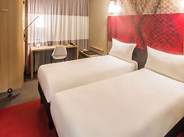 ibis Caen Porte De Bretagne